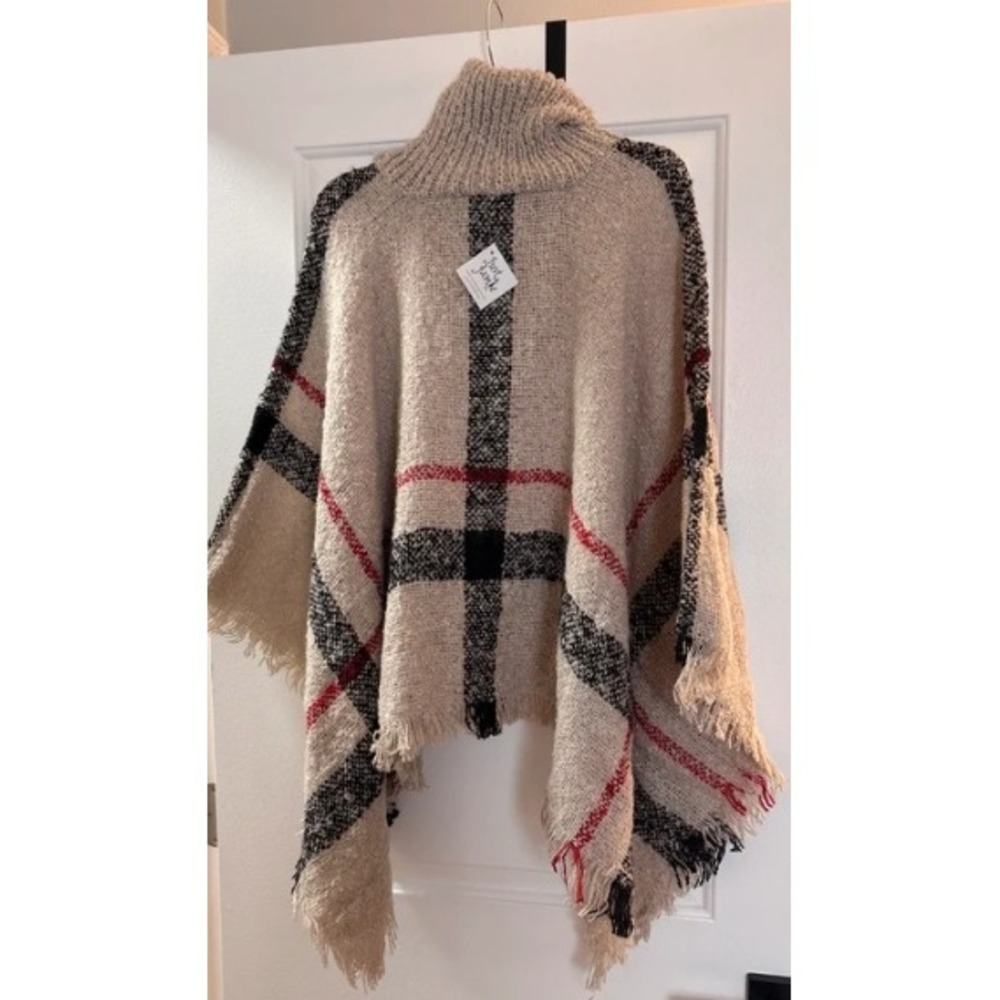 Goodnight Macroon- Just Jamie Poncho Plaid Turtleneck Knit Wrap NWT Frayed Hem